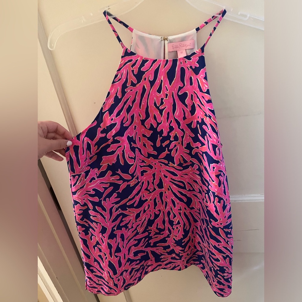 Lilly Pulitzer silk top in size XS